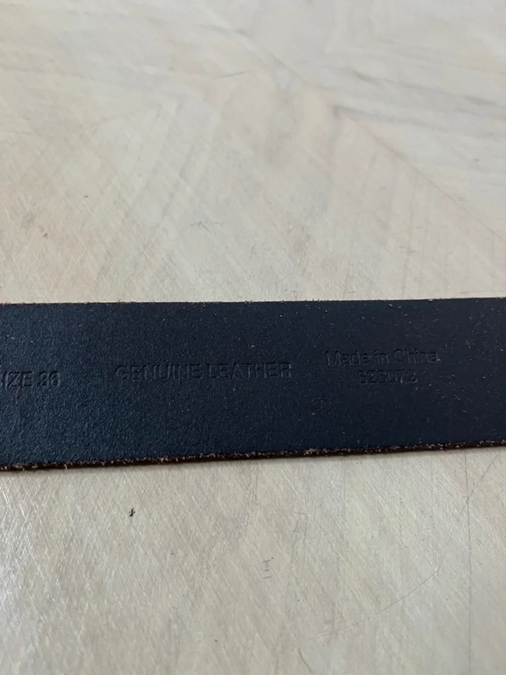 Banana Republic Men's Classic Brown Leather Belt - Size 36